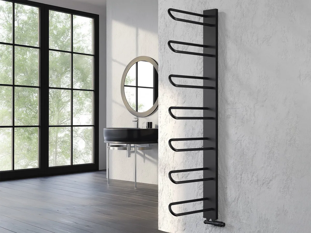 Uscător de prosoape de design LOJIMAX colecția PRUSIAS 1600x400 mm, Negru