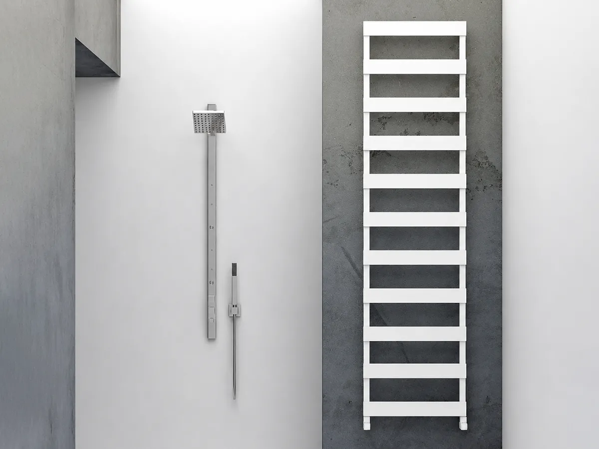 Uscător de prosoape de design CARISA, colecția NINOVA BATH, 1180x500 mm, ALB