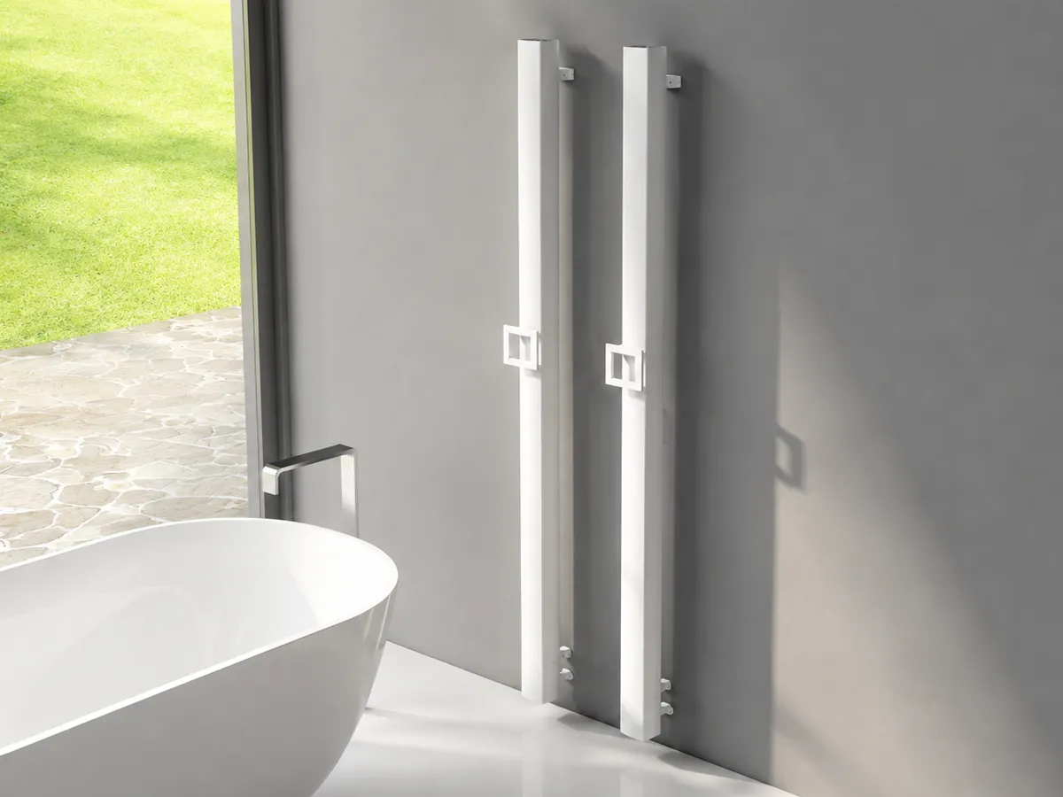 Uscător electric de prosoape de design CARISA, colecția VESTA S, 1200x70 mm, ALB