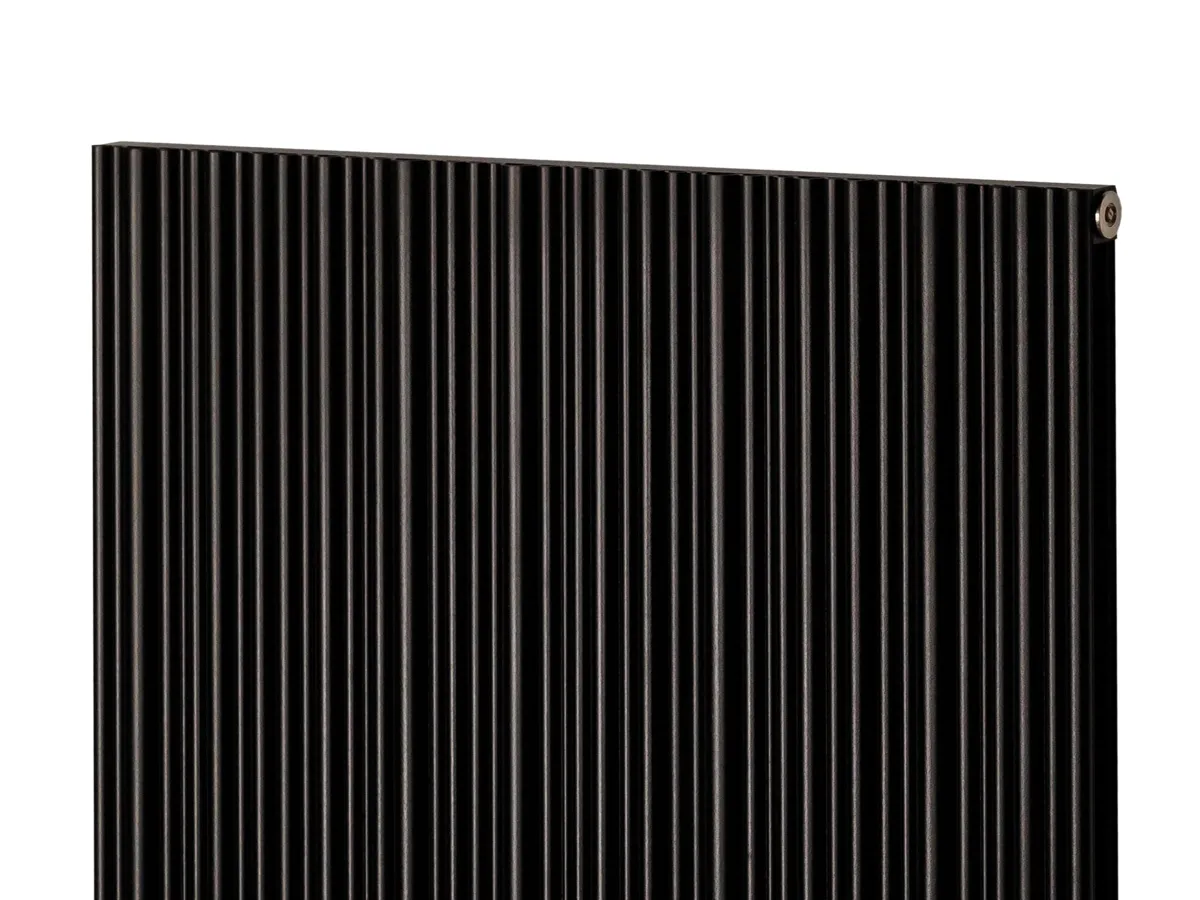 Дизайнерский радиатор LOJIMAX, коллекция BAMBOO DOUBLE Высота 300 мм. Ширина 239 мм. Черный матовый